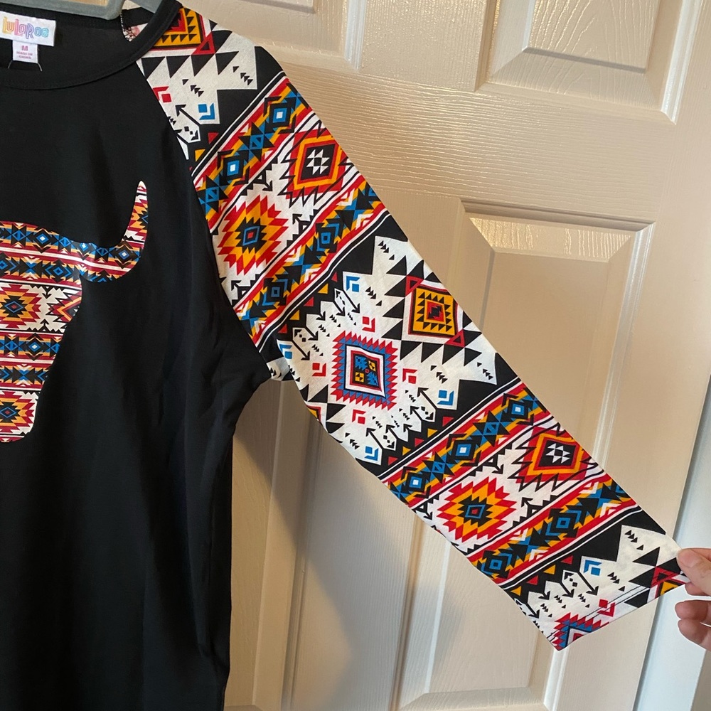 NWT LuLaRoe Randy Tee - Picture 3 of 5